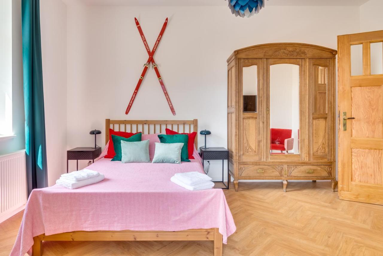 Qqlka Apartament Z Widokiem 스클라르스카포렘바 외부 사진