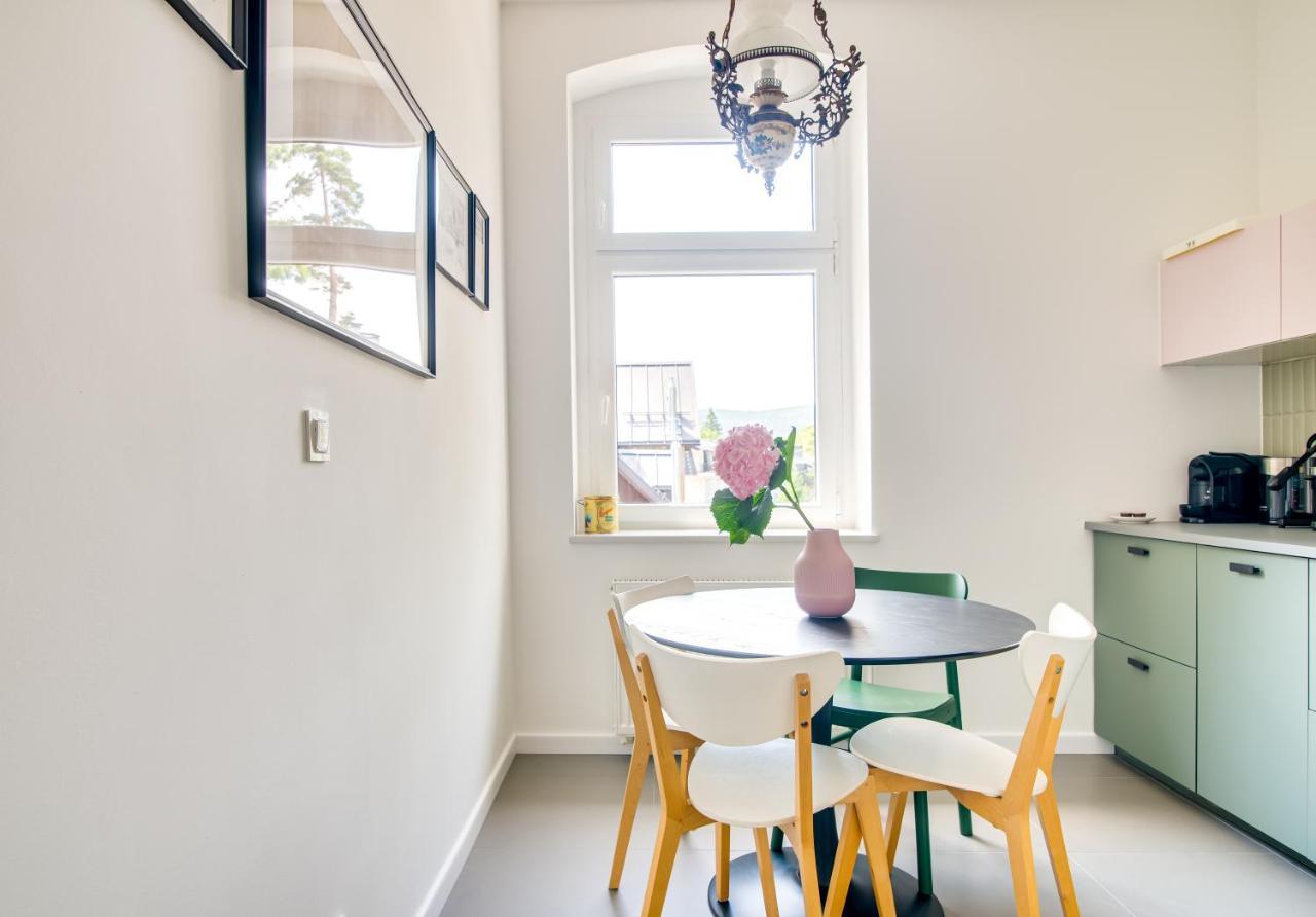 Qqlka Apartament Z Widokiem 스클라르스카포렘바 외부 사진